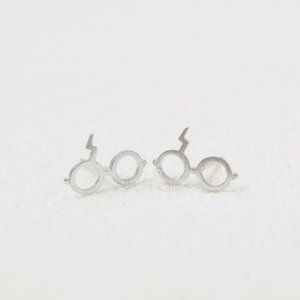 🆕 NWOT Silver Harry Potter Lightning Bolt Glasses Earrings